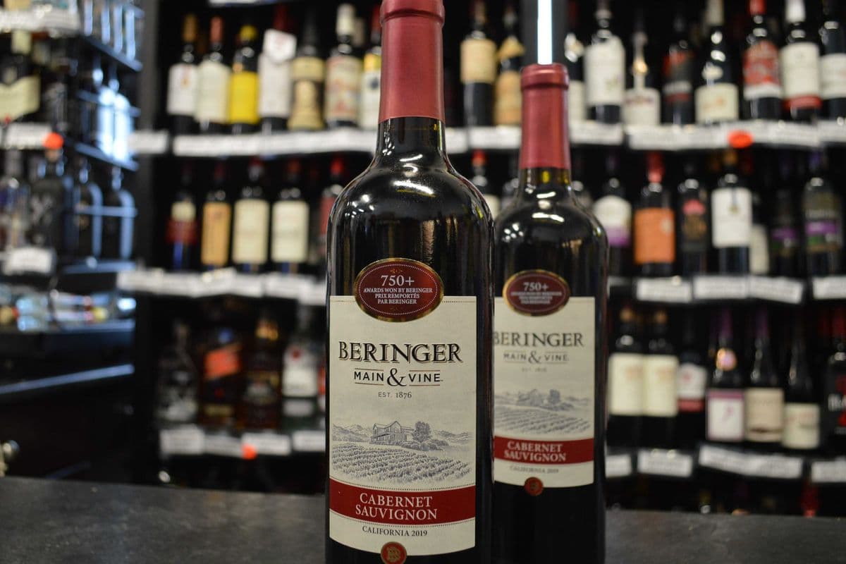 Beringer Main and Vine Cabernet Sauvignon (750 ml Bottle)