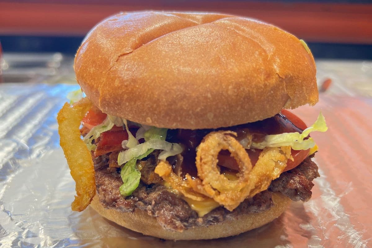 Mama Burger