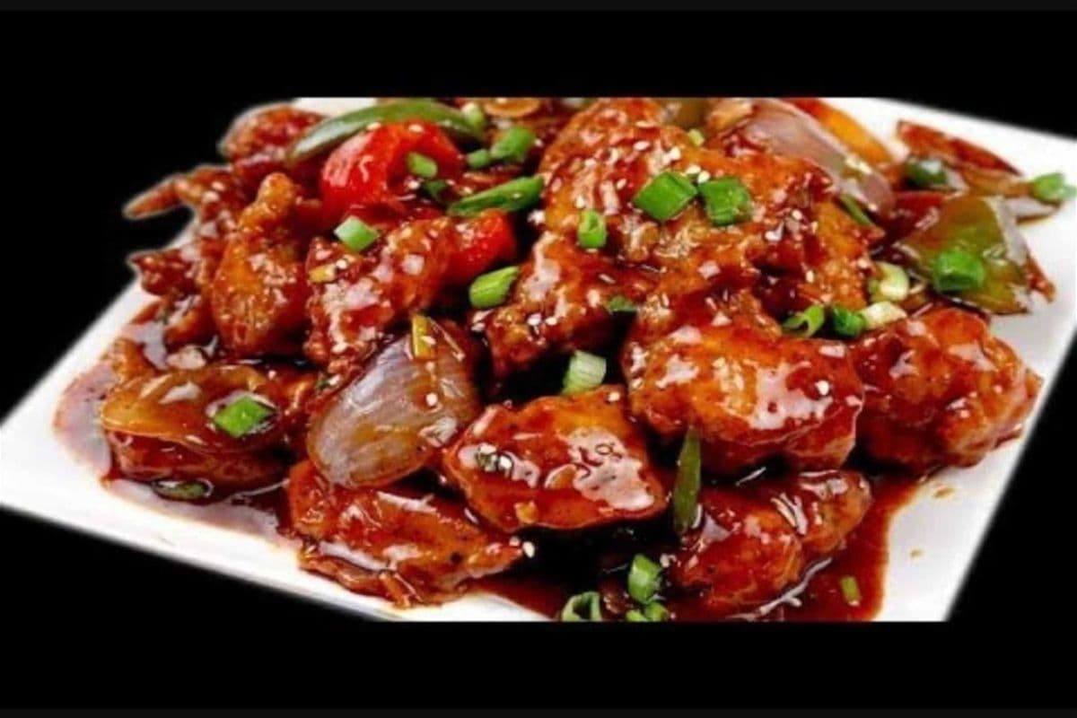 Medium Chilli Chicken Curry (Dry)