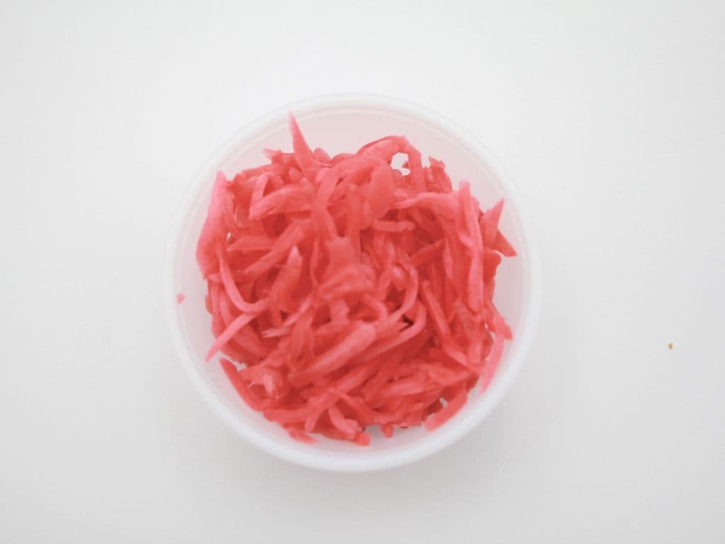Red Ginger pickles (3oz)