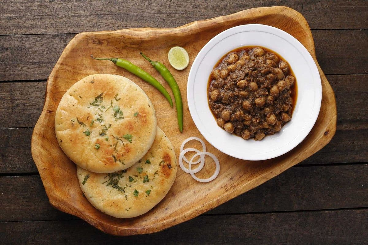 Punjabi Chhole with Kulcha