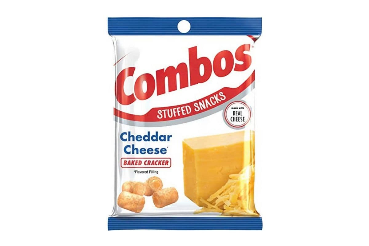 Combos Cheddar Cheese Baked Cracker (178.6 g)