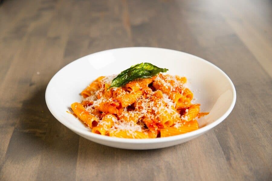 REBEL RIGATONI