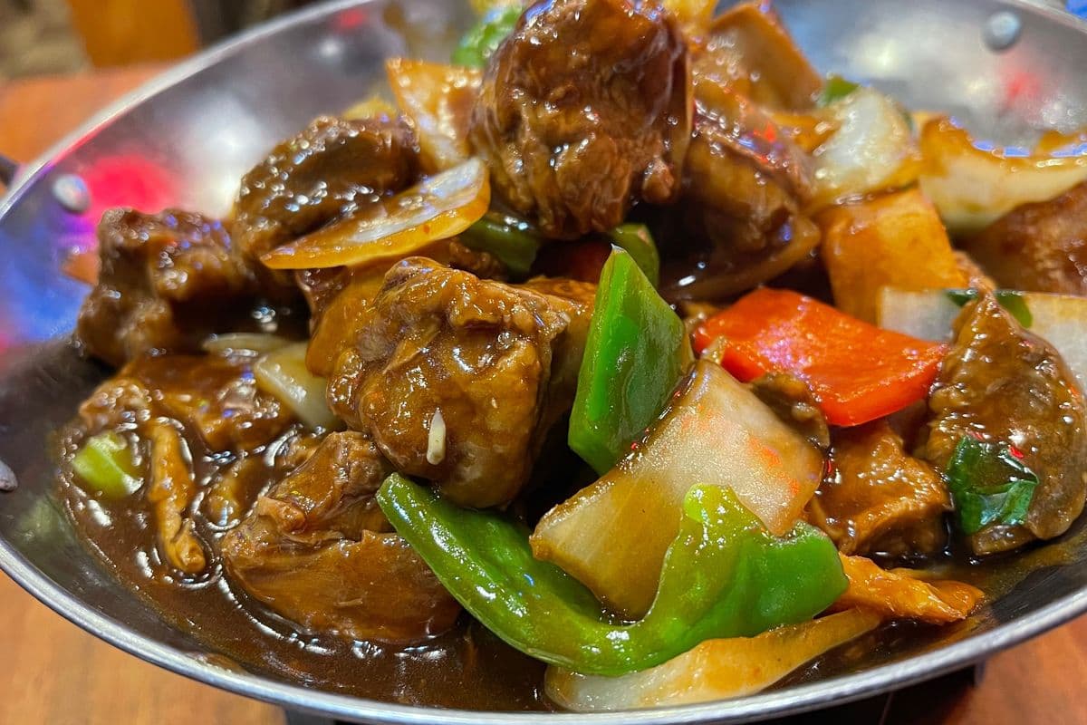 Braised Beef Brisket w. Special Sauce 秘製私房牛坑腩