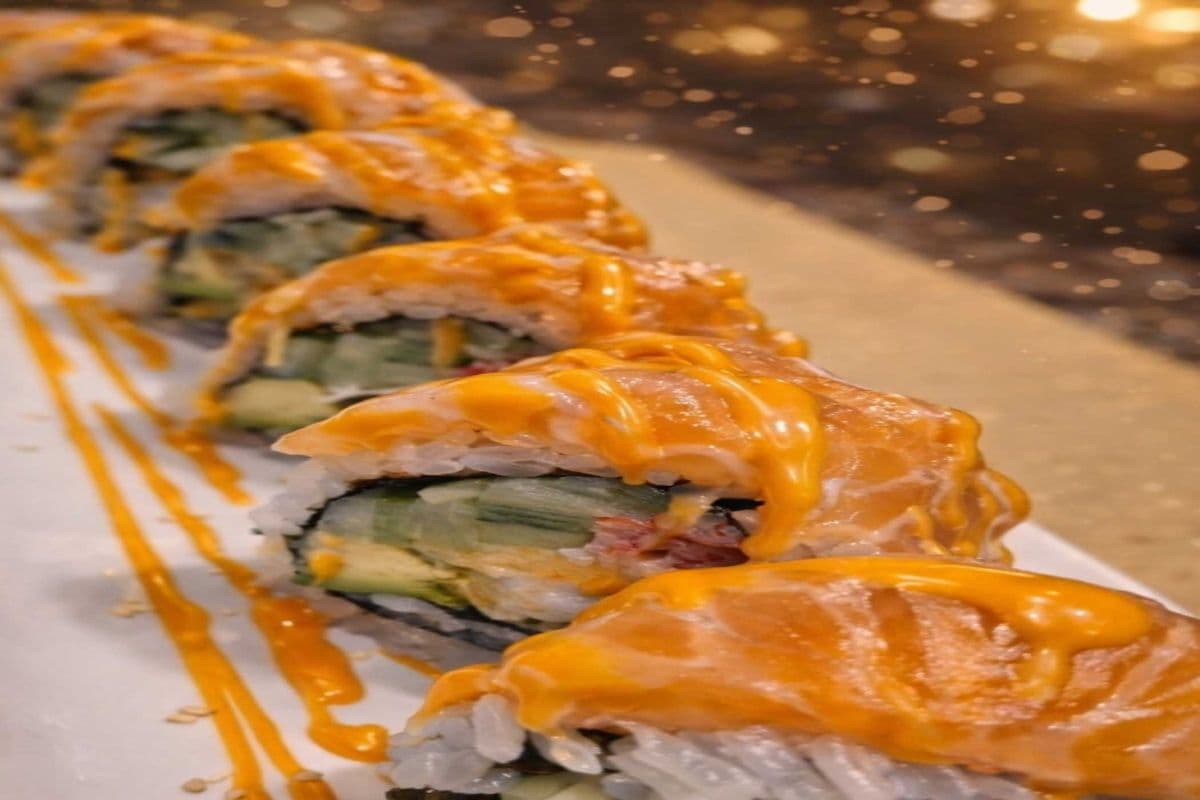 Fuji Mountain Roll (8 pcs)