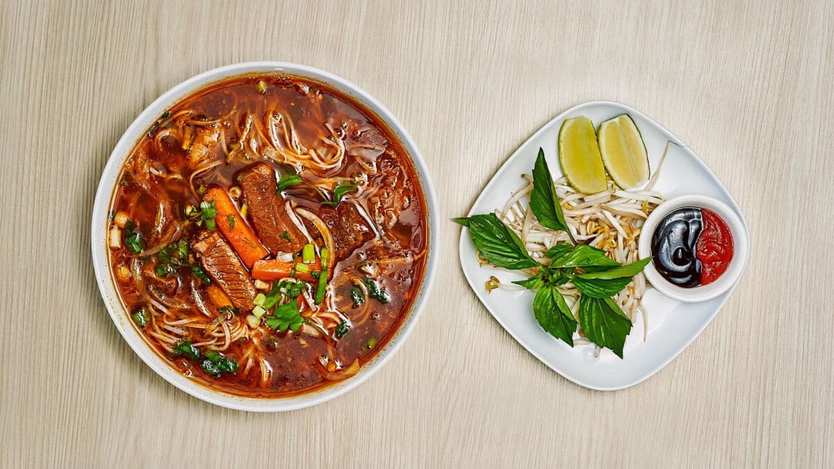 23F. Beef Stew (Bo Kho) Noodle Soup