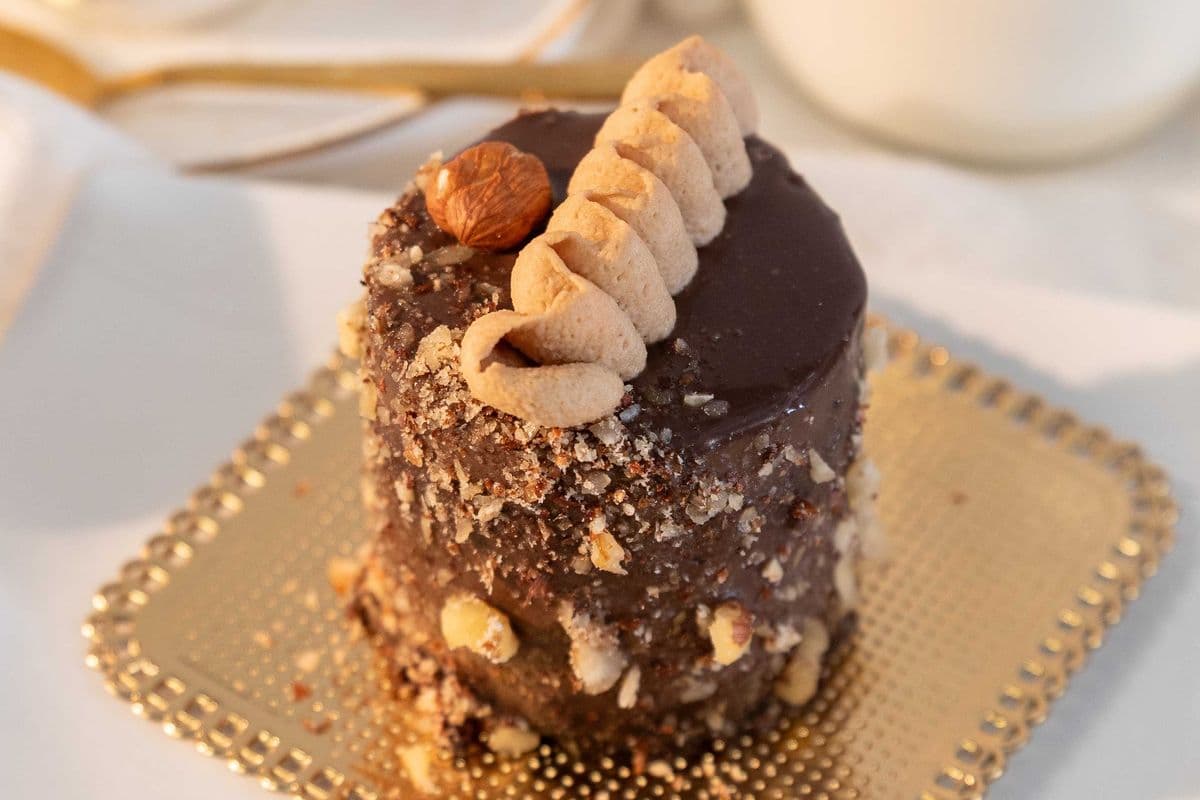Mini Chocolate Hazelnut Cake