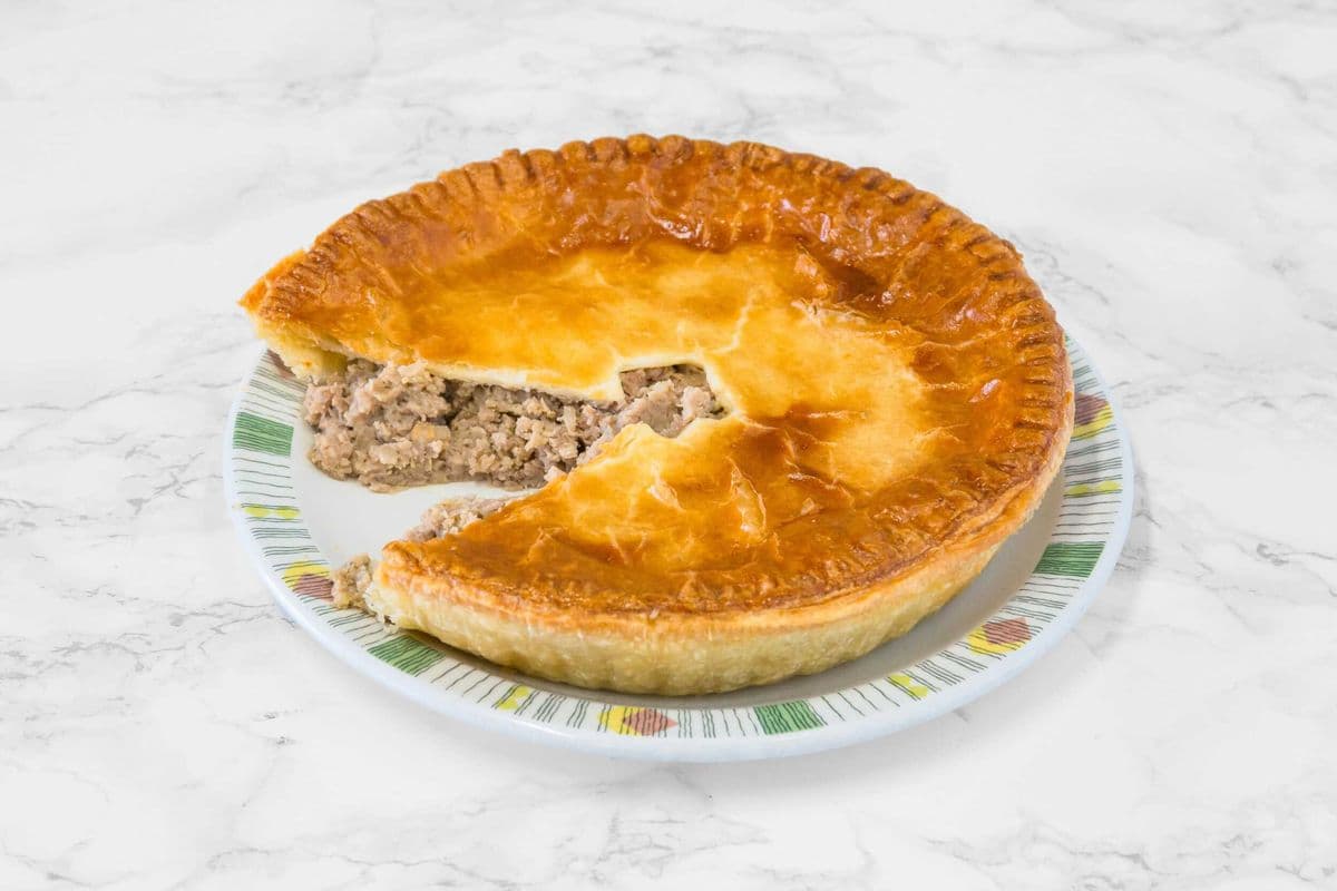 9" Beef Pie