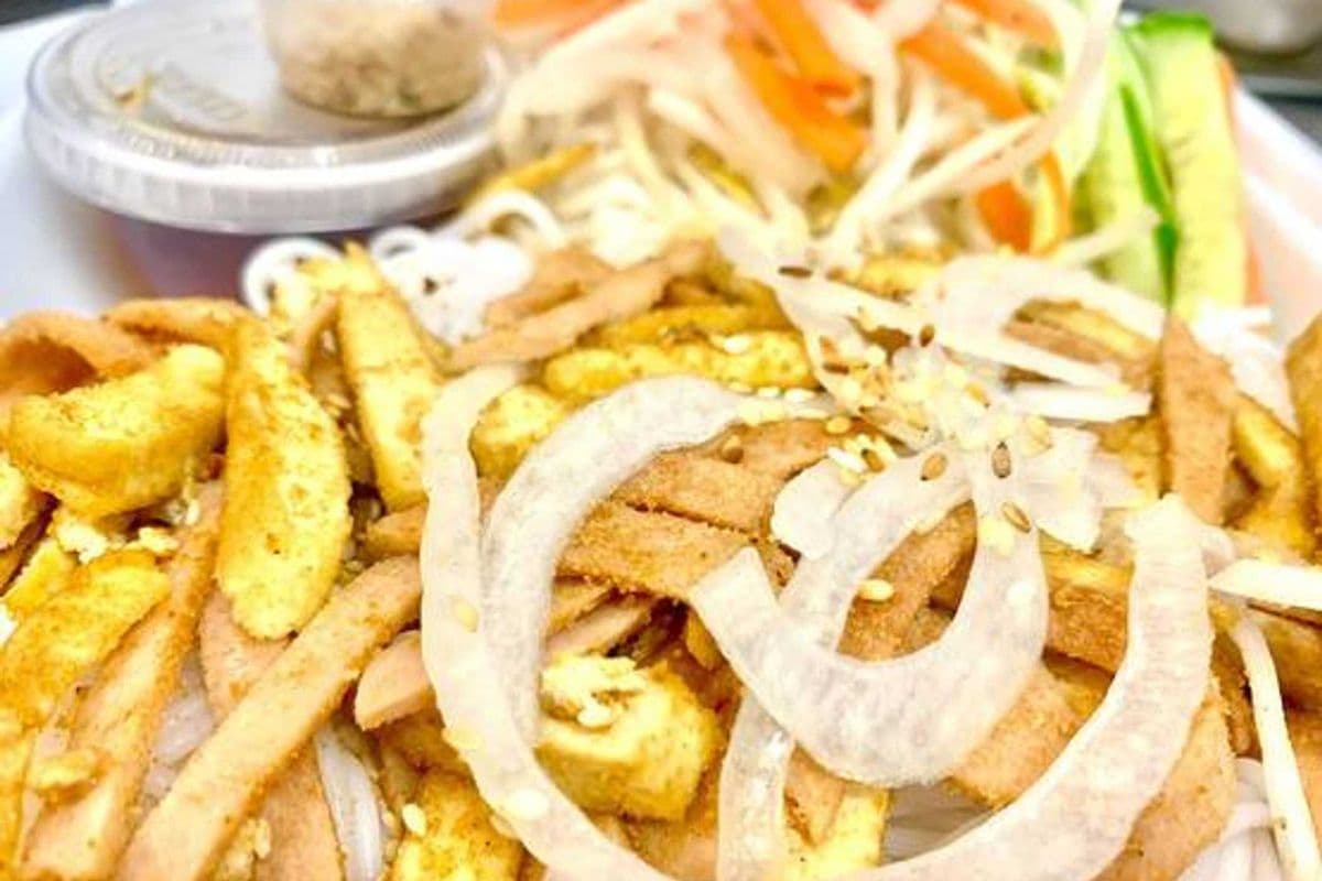 V5. Vegetarian Vermicelli Bowl