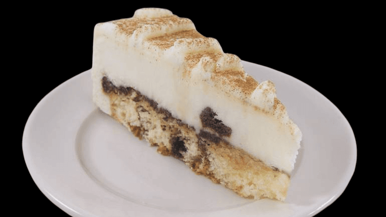Cinnamon Bun Cheesecake
