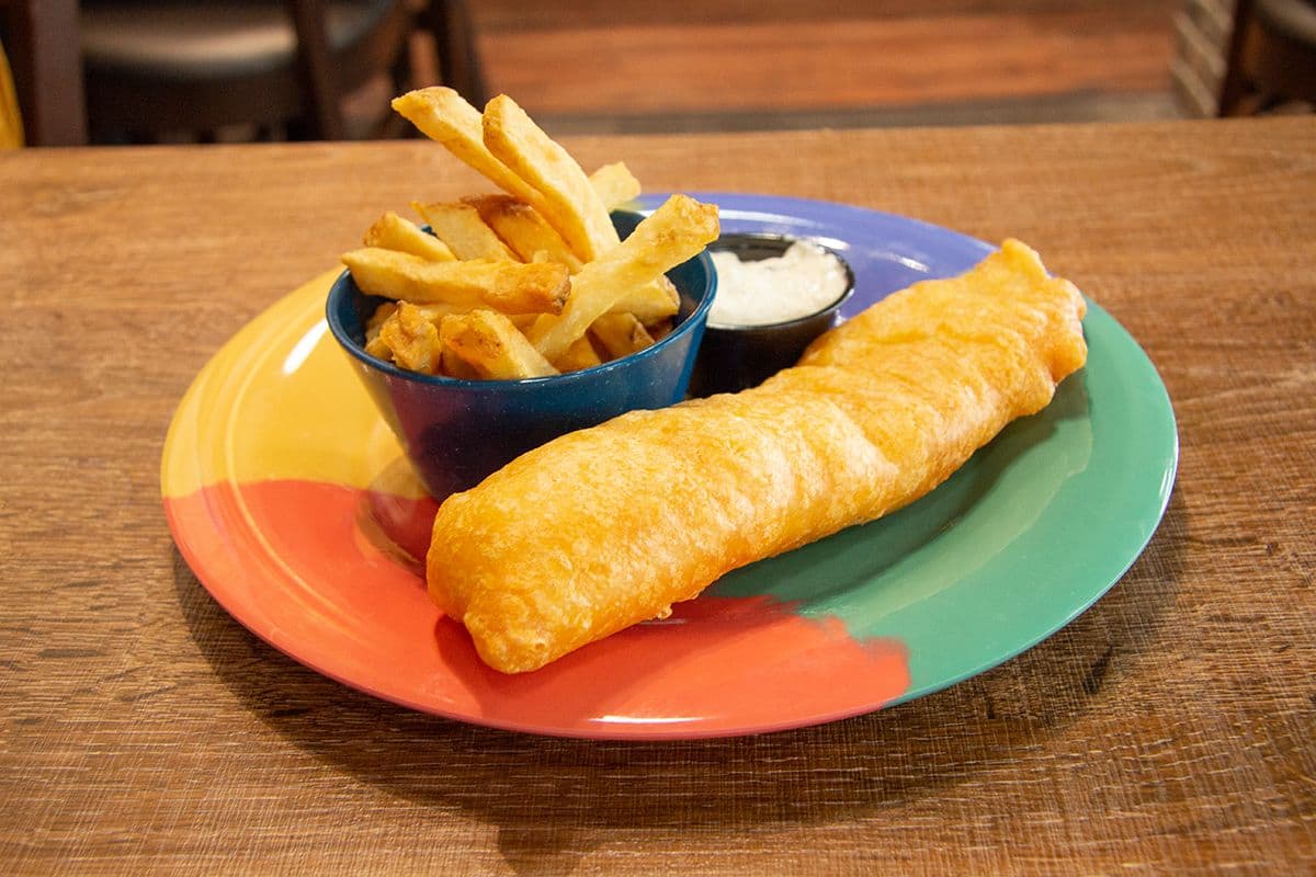 Kids' Fish, Chips, and Dip (1 pc)