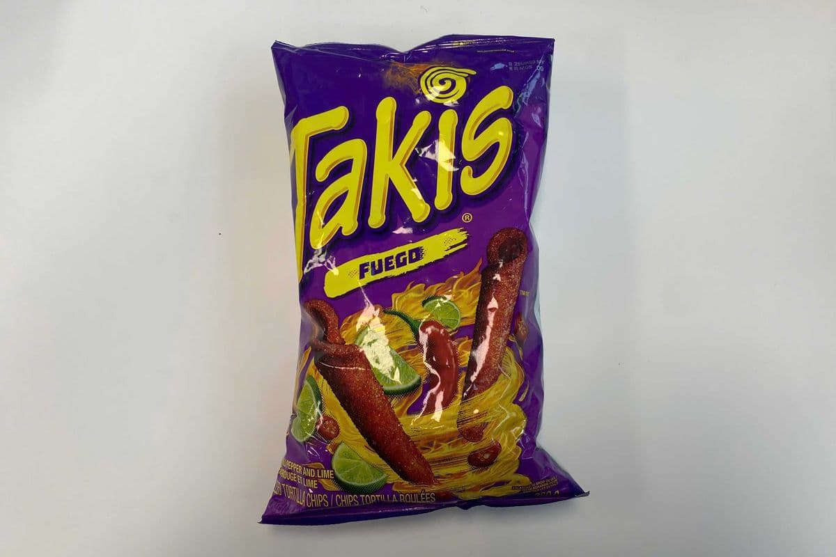 Takis Fuego (280g) (240 Cal)