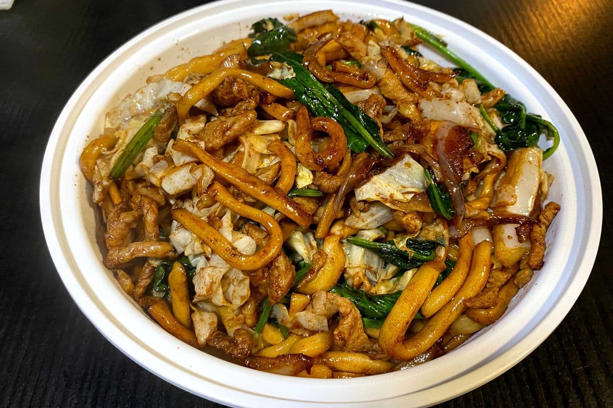 F13. Shanghai-Style Chow Mein