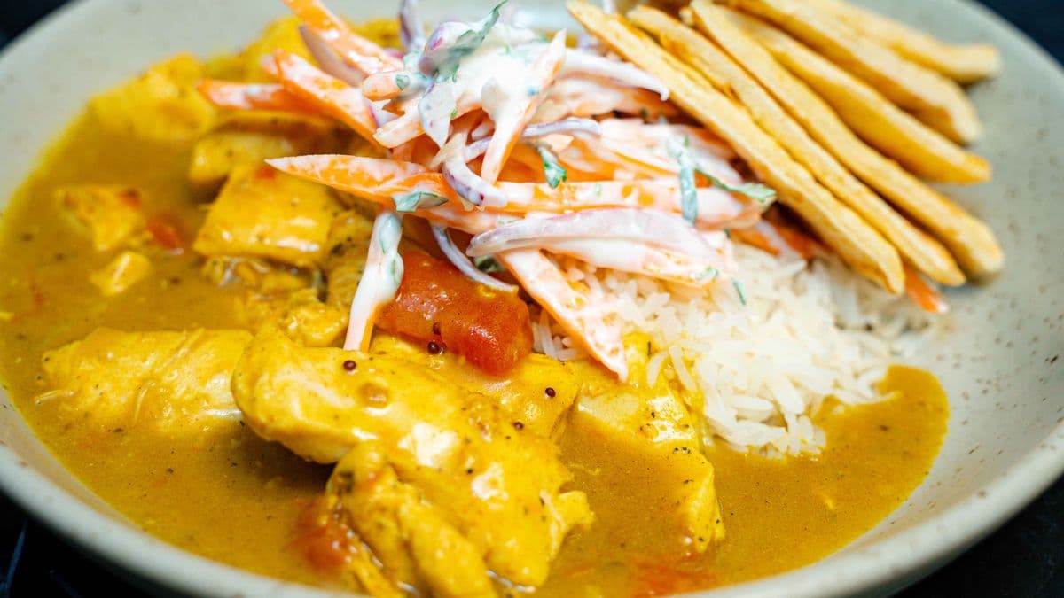 CHICKEN CURRY BOWL