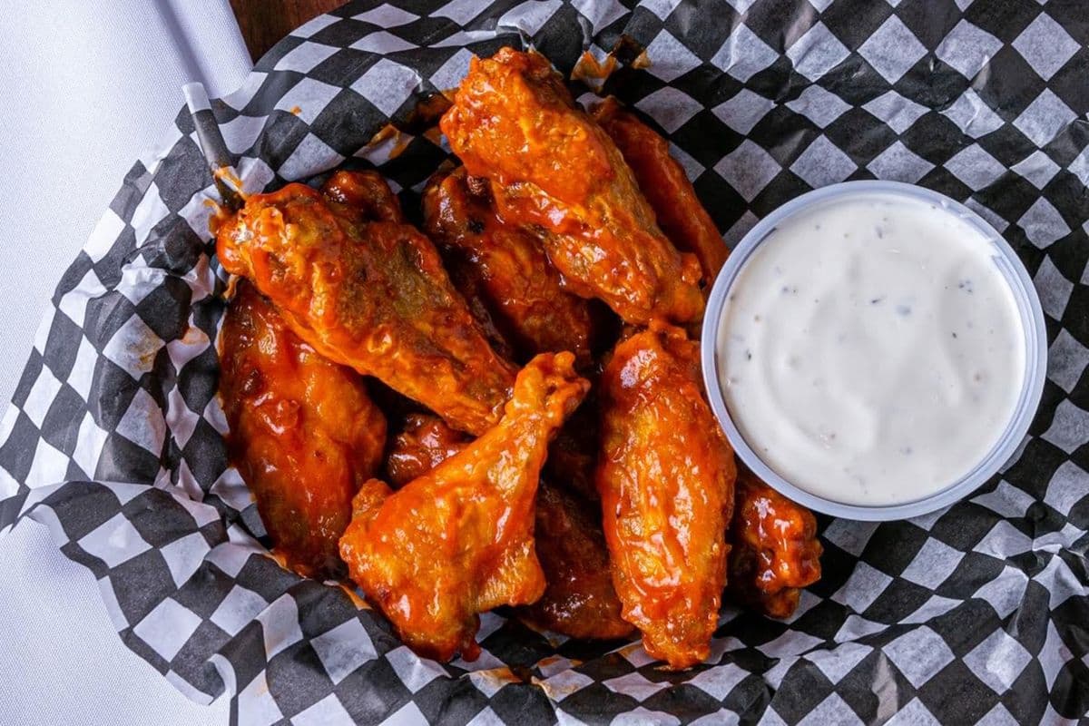 Chicken Wings (12 pcs)