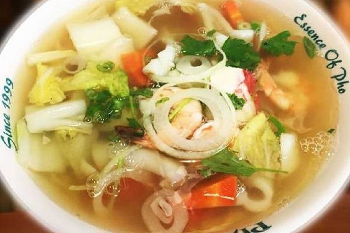 22. Seafood Noodle Soup with Prawn, Crab Meat, Squid, and Veggies