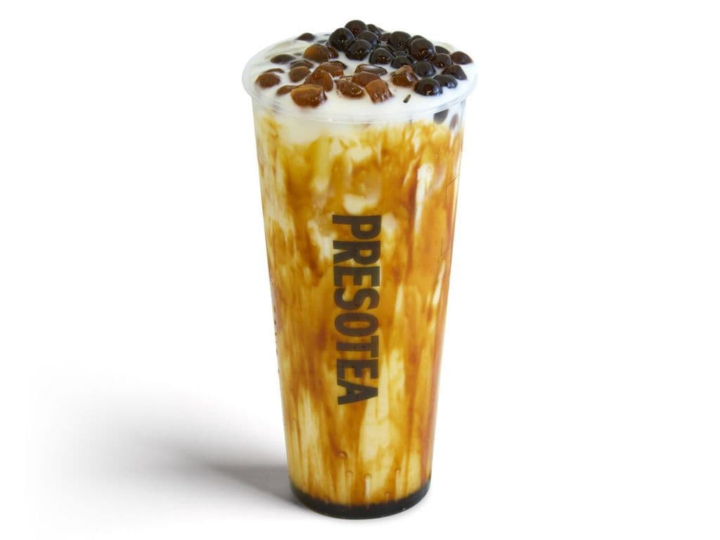 Latté au sucre roux avec perles de tapioca / Brown Sugar Pearl Boba Latte