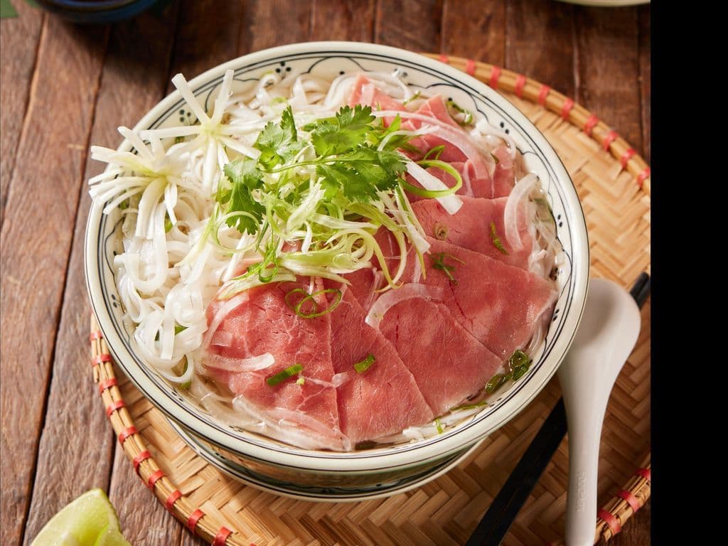 P02L.(PHO) Rare Beef