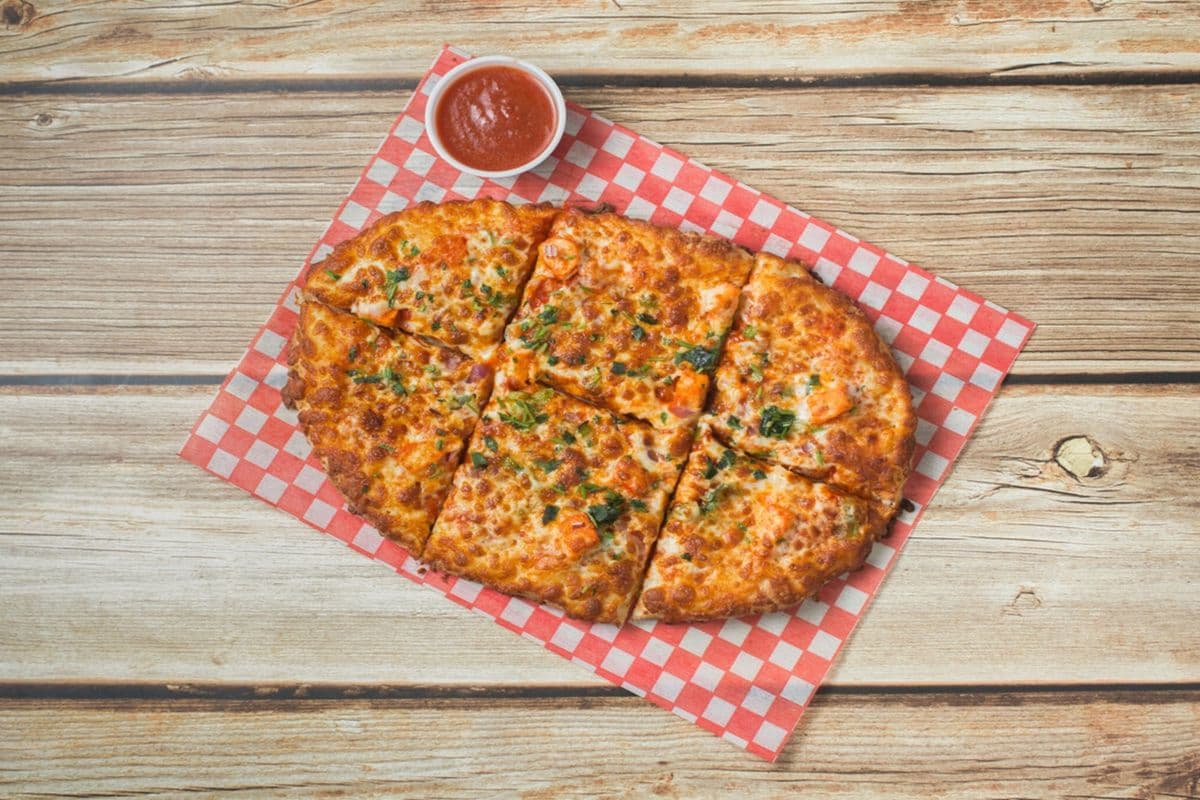 Butter Paneer Flatbread Pizza