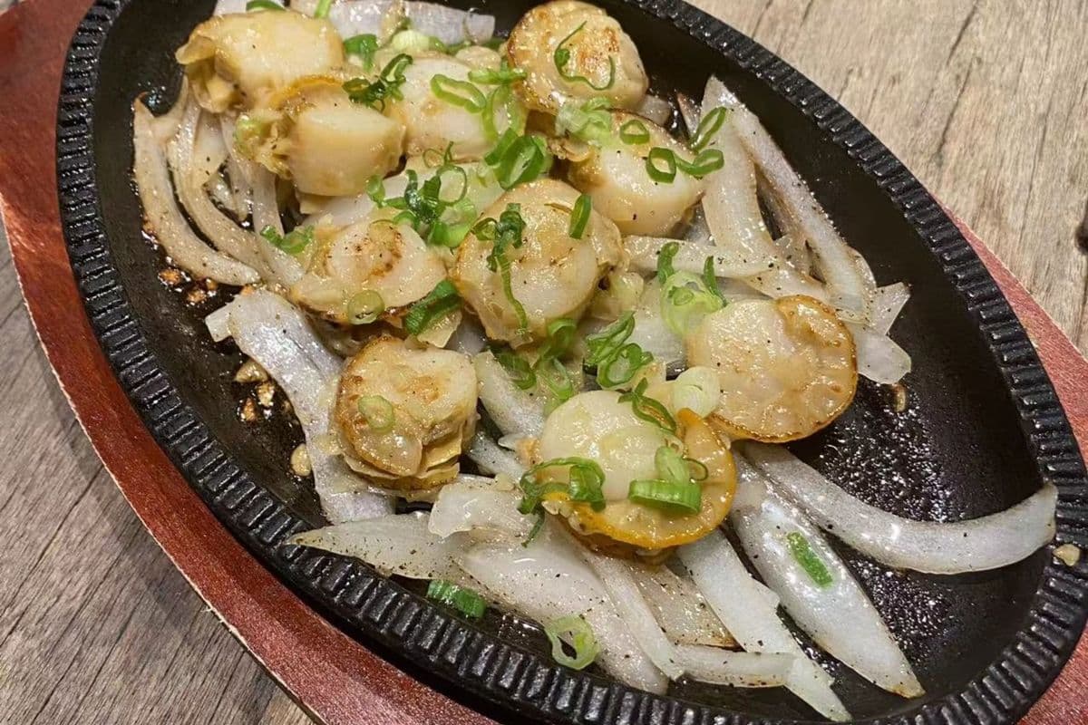 H10. Teppan Garlic Sea Scallop