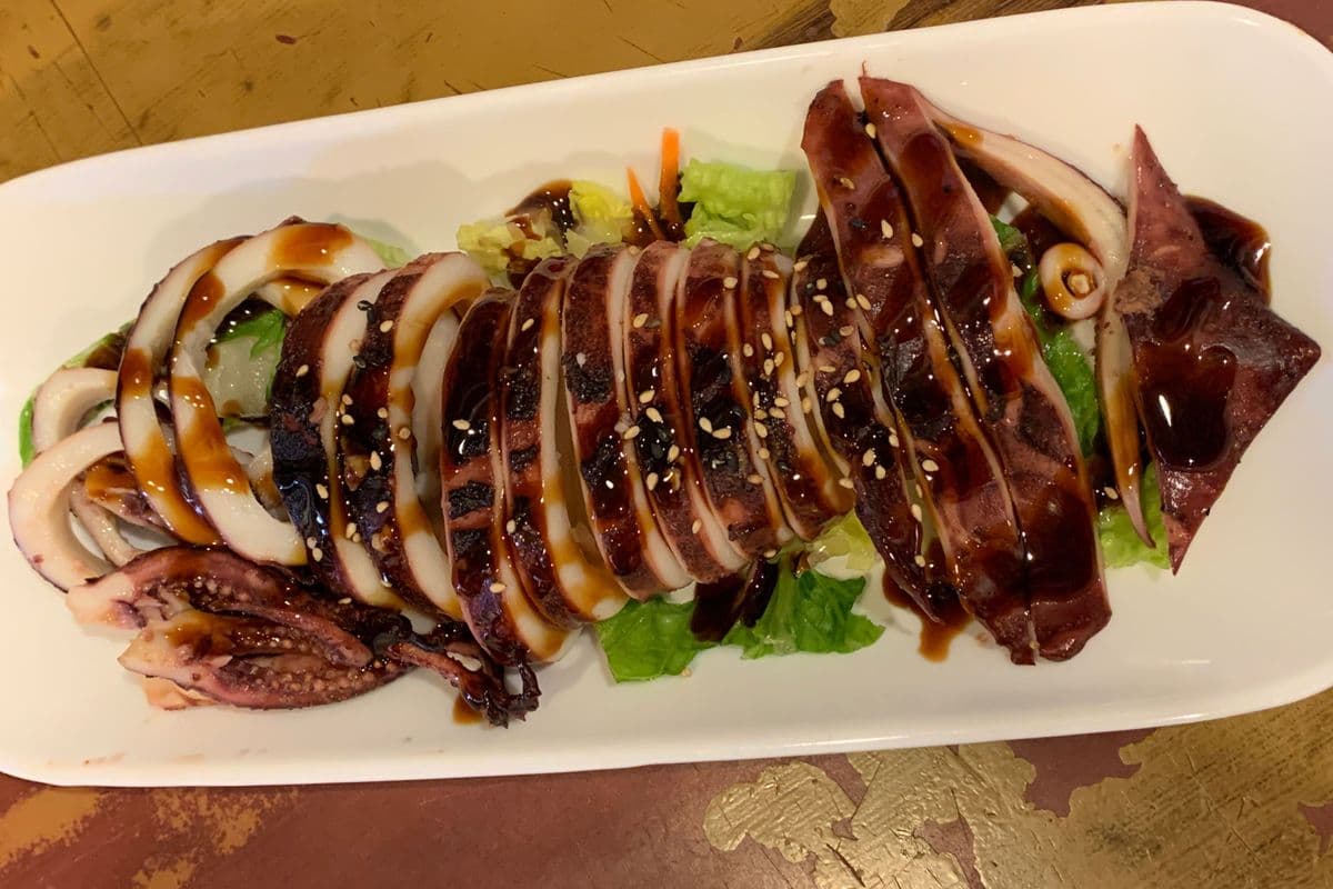 Ika Sugatayaki (Whole Squid)