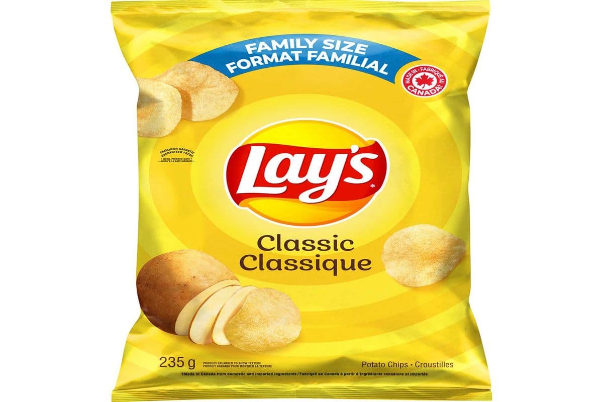 Frito Lay Lay's Classic Family Size (235g)