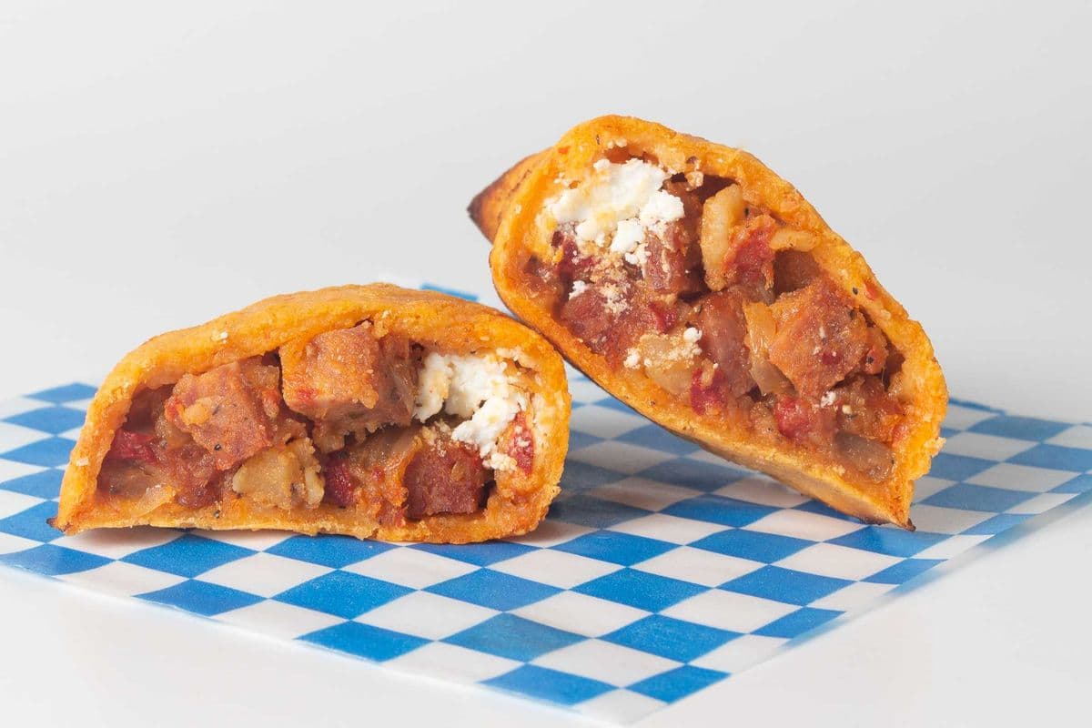 Chorizo et fromage chèvre / Chorizo and Goat Cheese