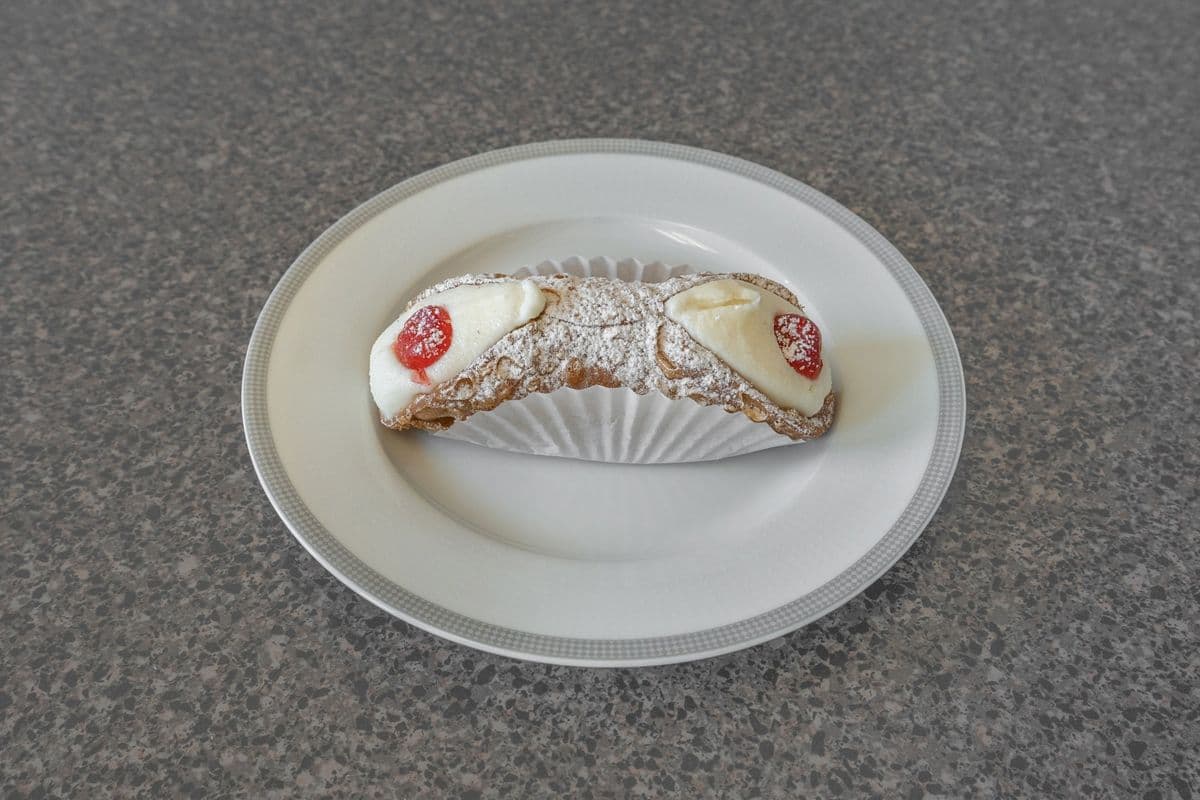 Sicilian Cannoli