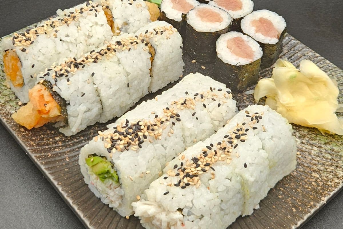 Lunch Wow Combo Special (22 pcs)