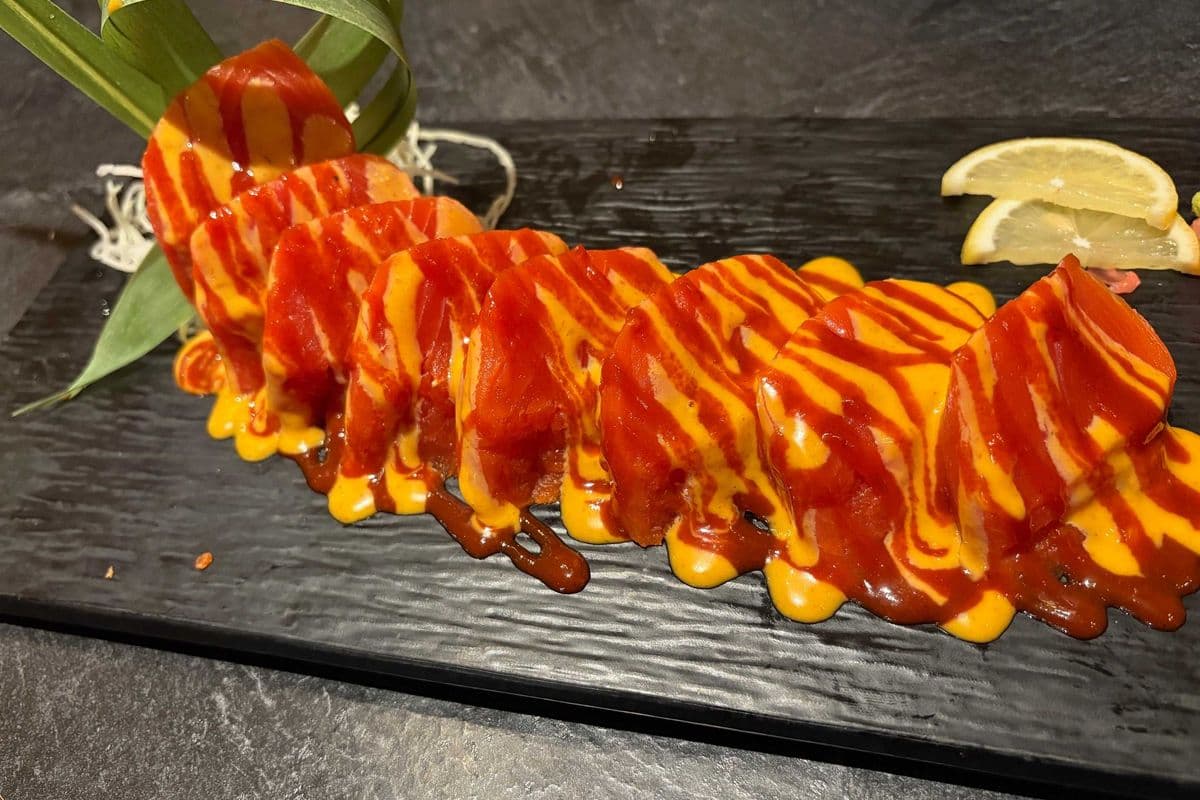 Spicy Salmon Sashimi
