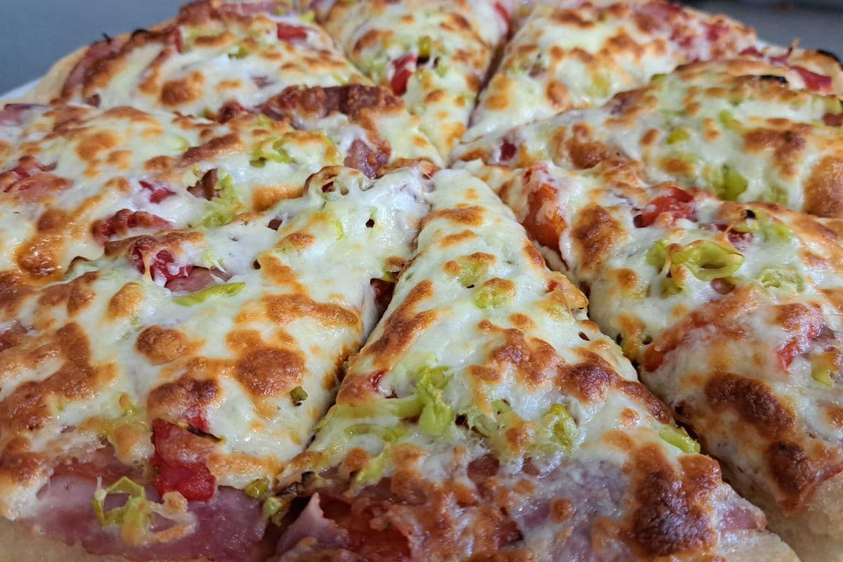 10" Traditional Sweet Heat Pizza