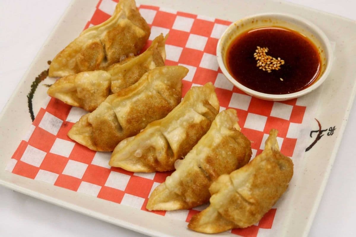 Crispy Gyoza (6 pcs)