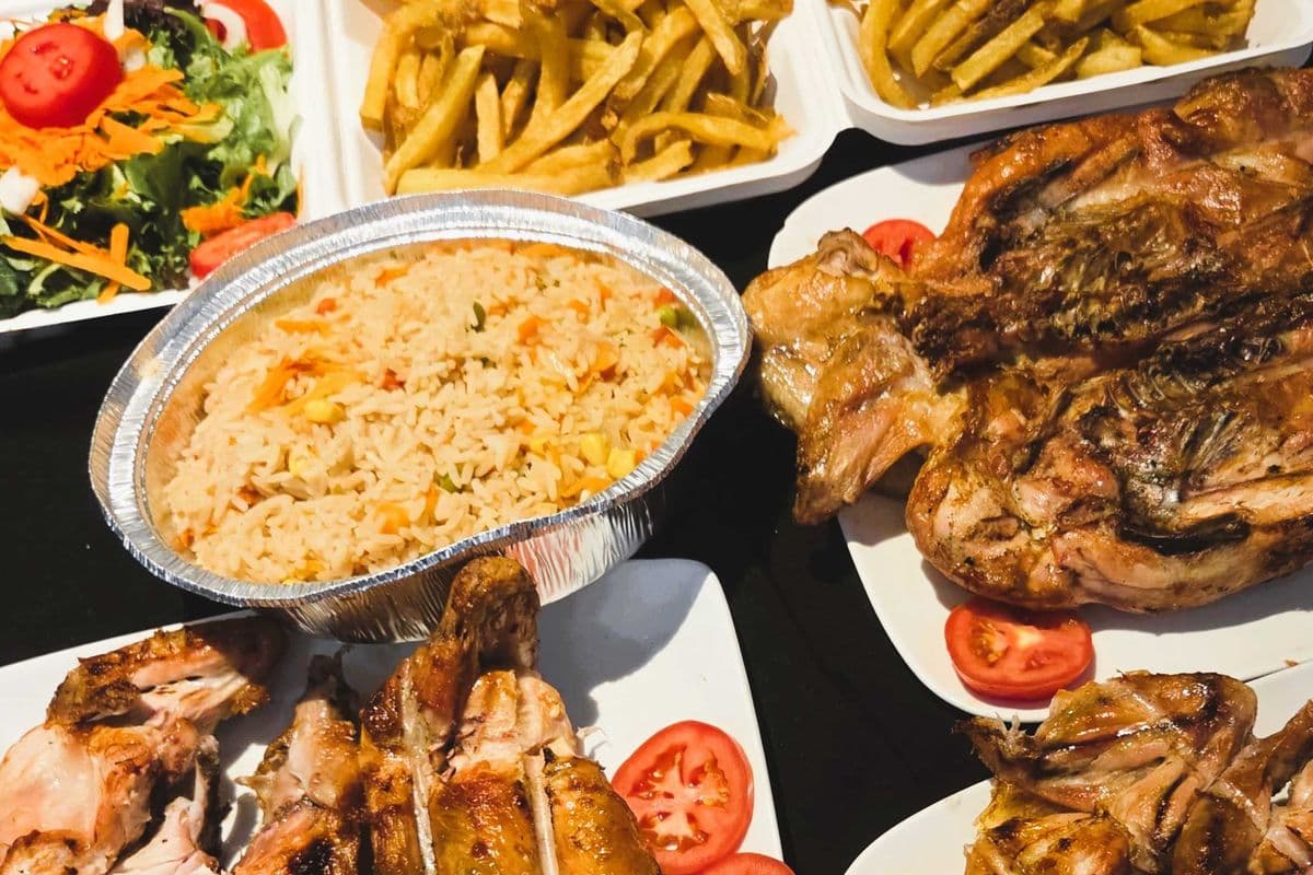 La Familia - 3 Poulets avec 4 choix (-~25% OFF)