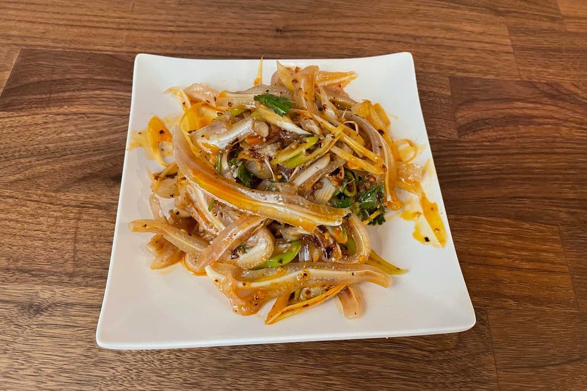 Pig Ears Dressed with Chili Oil (红油猪耳片)