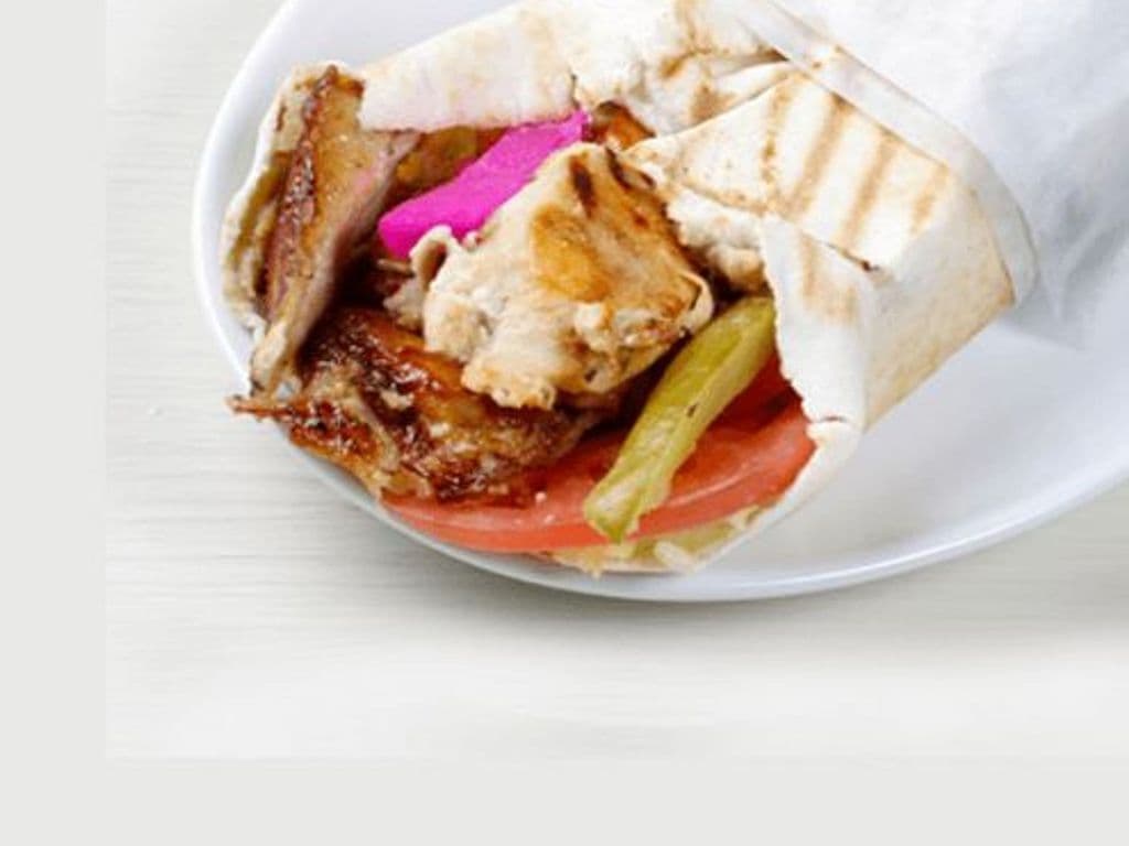 56. Trio Pita Shawarma (poulet / Chicken)