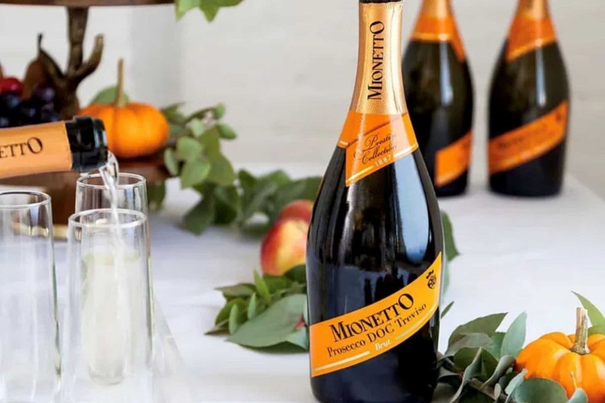 Mionetto Prosecco Brut (750 ml) (1 x 750ML)