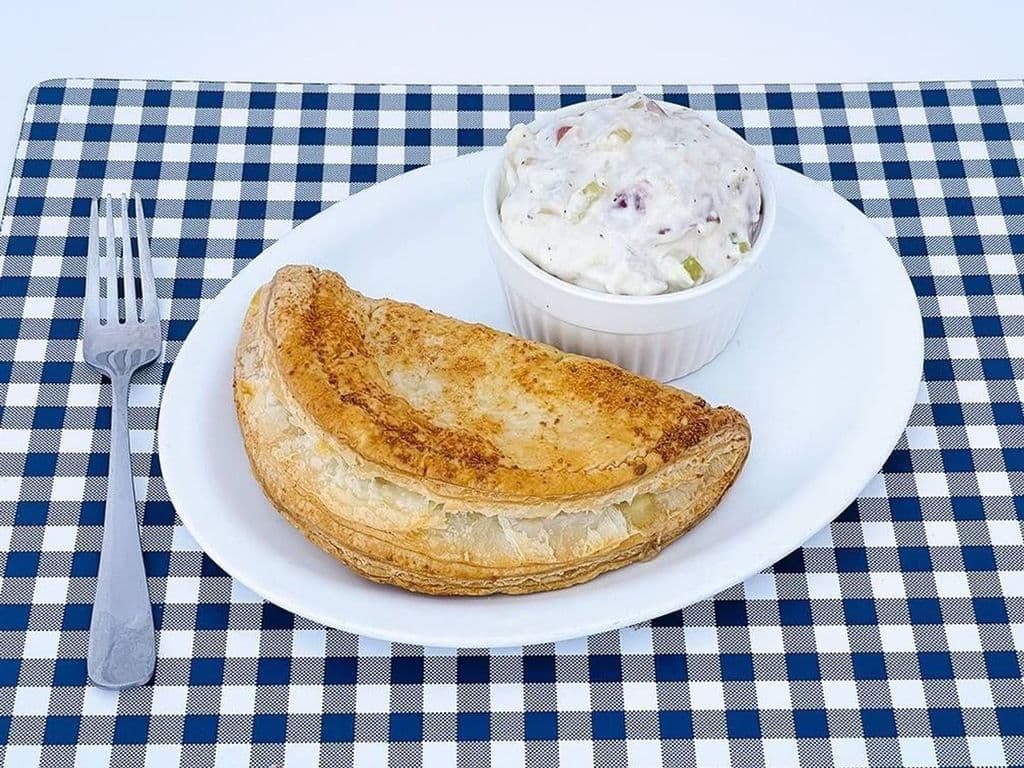 Chicken Carbonara Pie (Hand Pie Combo)