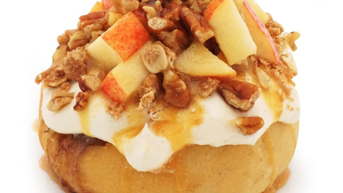 Caramel Apple Pie Roll