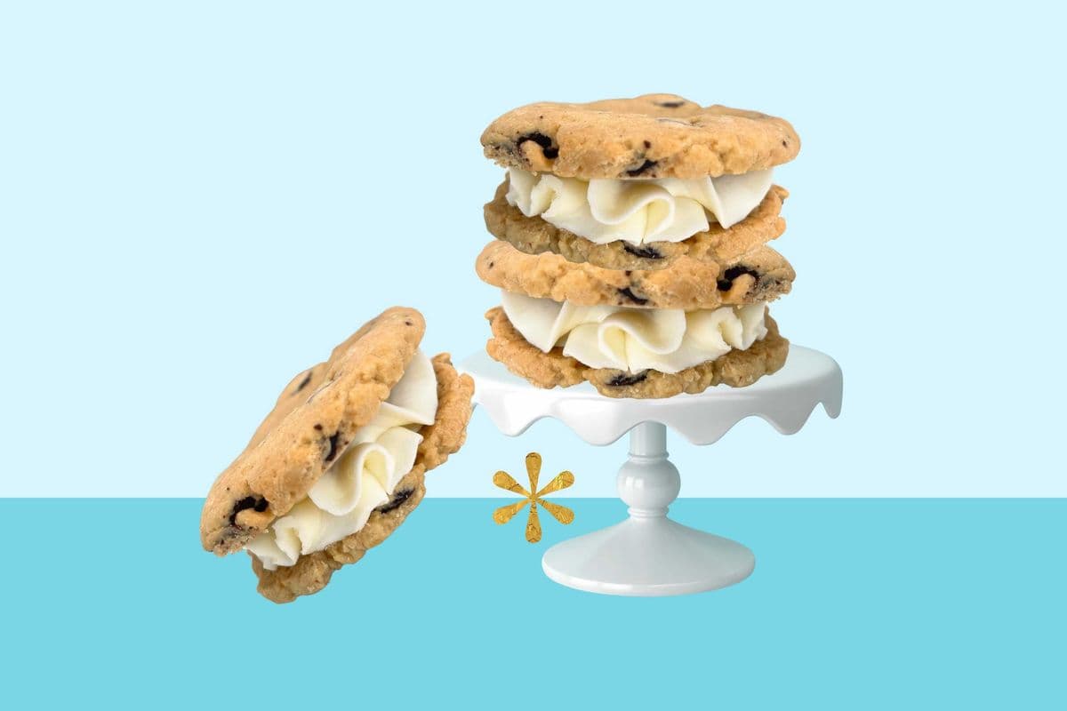 Cookie Sandwich - Chocolate Chip (1pc)