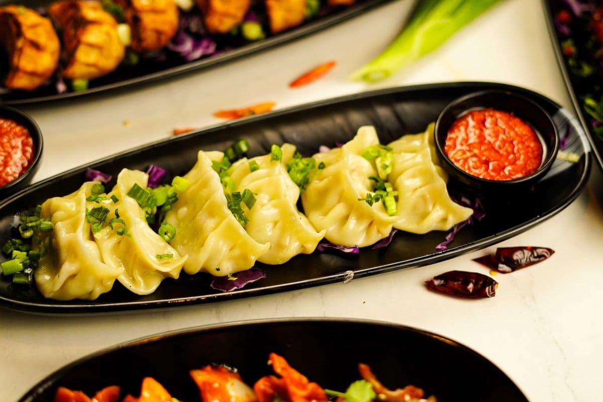 Momos