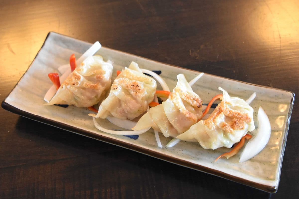 222BOGO. Pan-Fried Chicken & Veg Dumpling/ 4pcs x2
