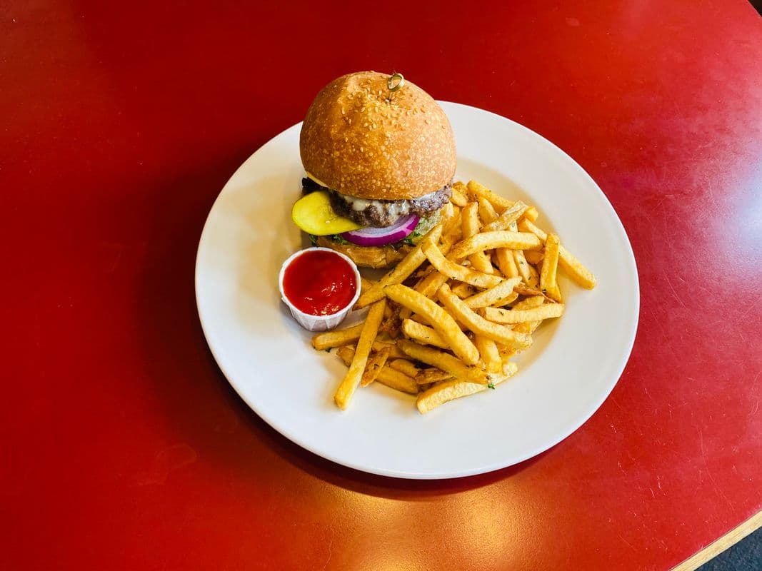 The Bent Mast Burger