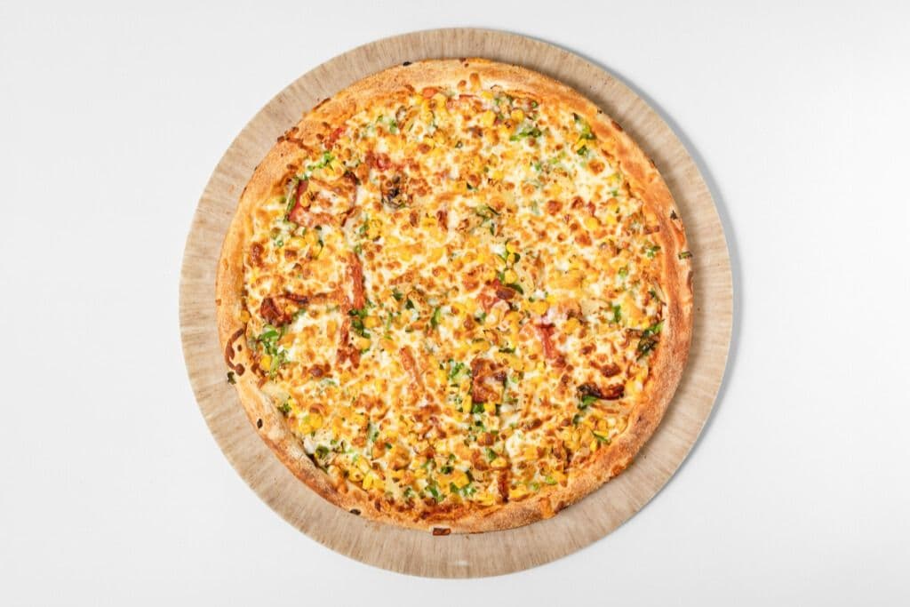 Medium Punjabi-Style Vegetable Pizza
