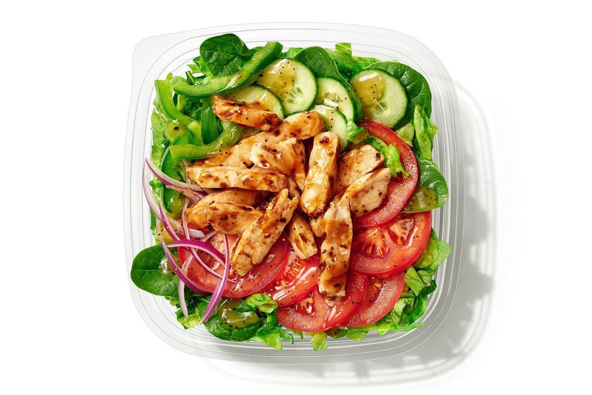Sweet Onion Chicken Teriyaki Salad (220 Cals)