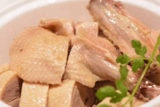 15. Nanjing-Style Salted Duck (half) 南京盐水鸭 (半只)