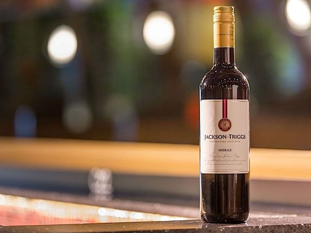 Jackson-Triggs Shiraz, 750ml red wine, (13%ABV)