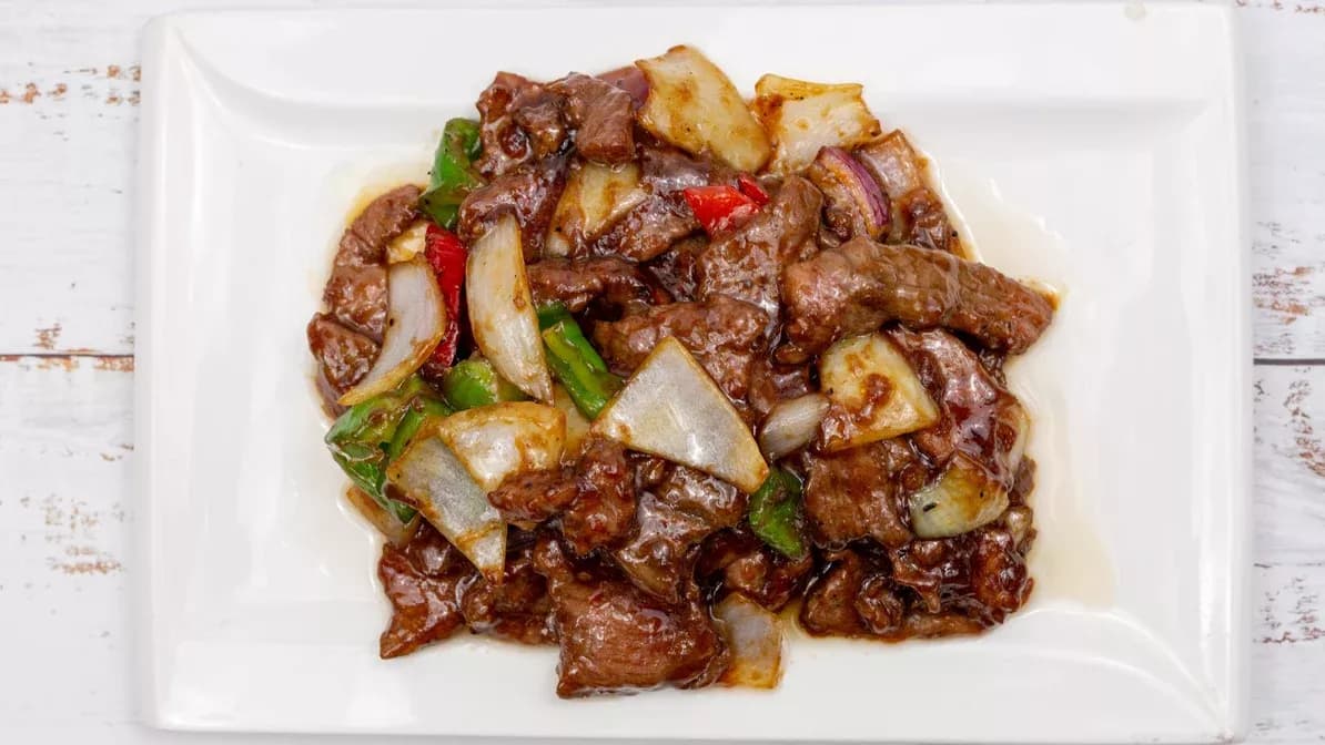 Stir-fry Beef with black pepper sauce 黑椒牛肉
