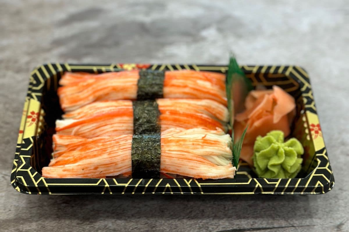 Crab Meat Sushi (3pc)