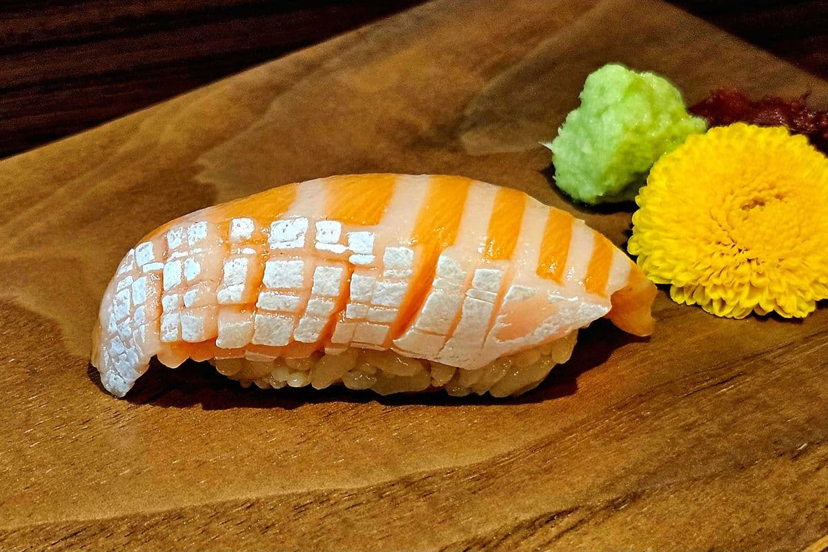 Toro Salmon - Nigiri (1pc)