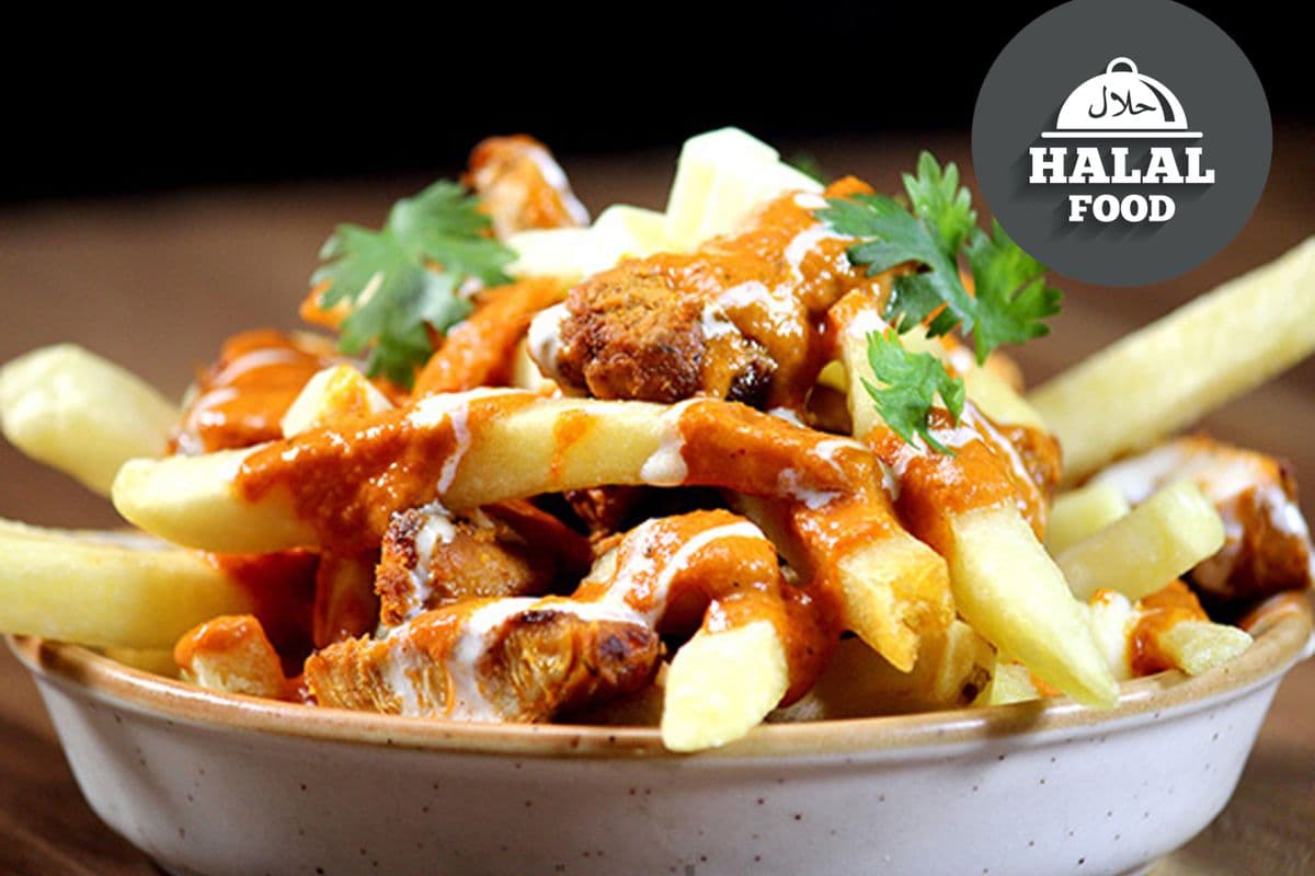 Butter Chicken Poutine